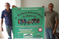 Professor Carmélio (E) e Mestre Zói acreditam no sucesso do Festival de Capoeira